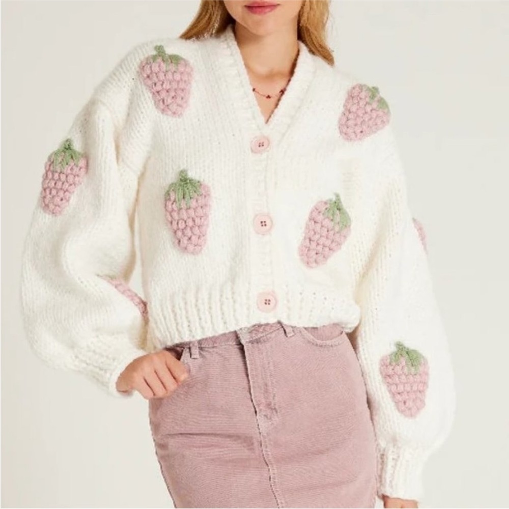 Myracle Handmade Pink Strawberry Chunky Knit Cardigan Cream Size S